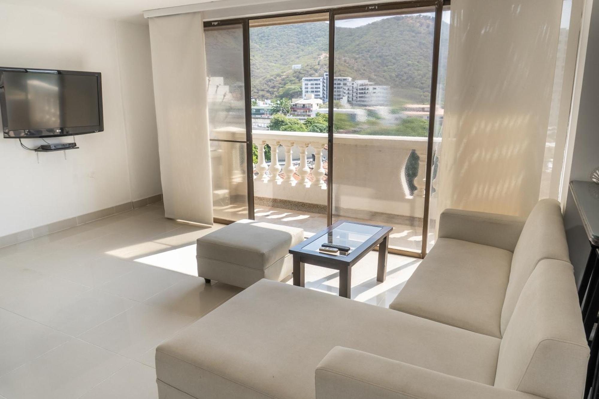 Apartahotel Aparta Roca Marina